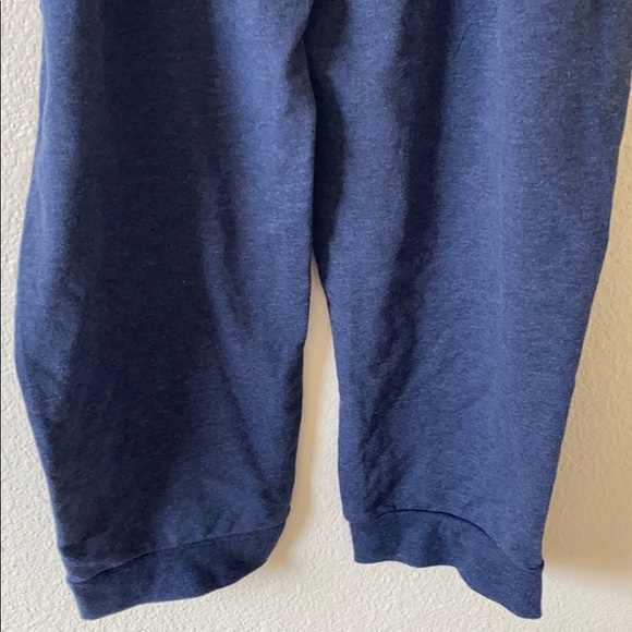 EDDIE BAUER super soft sueded french terry capri - Picture 5 of 8
